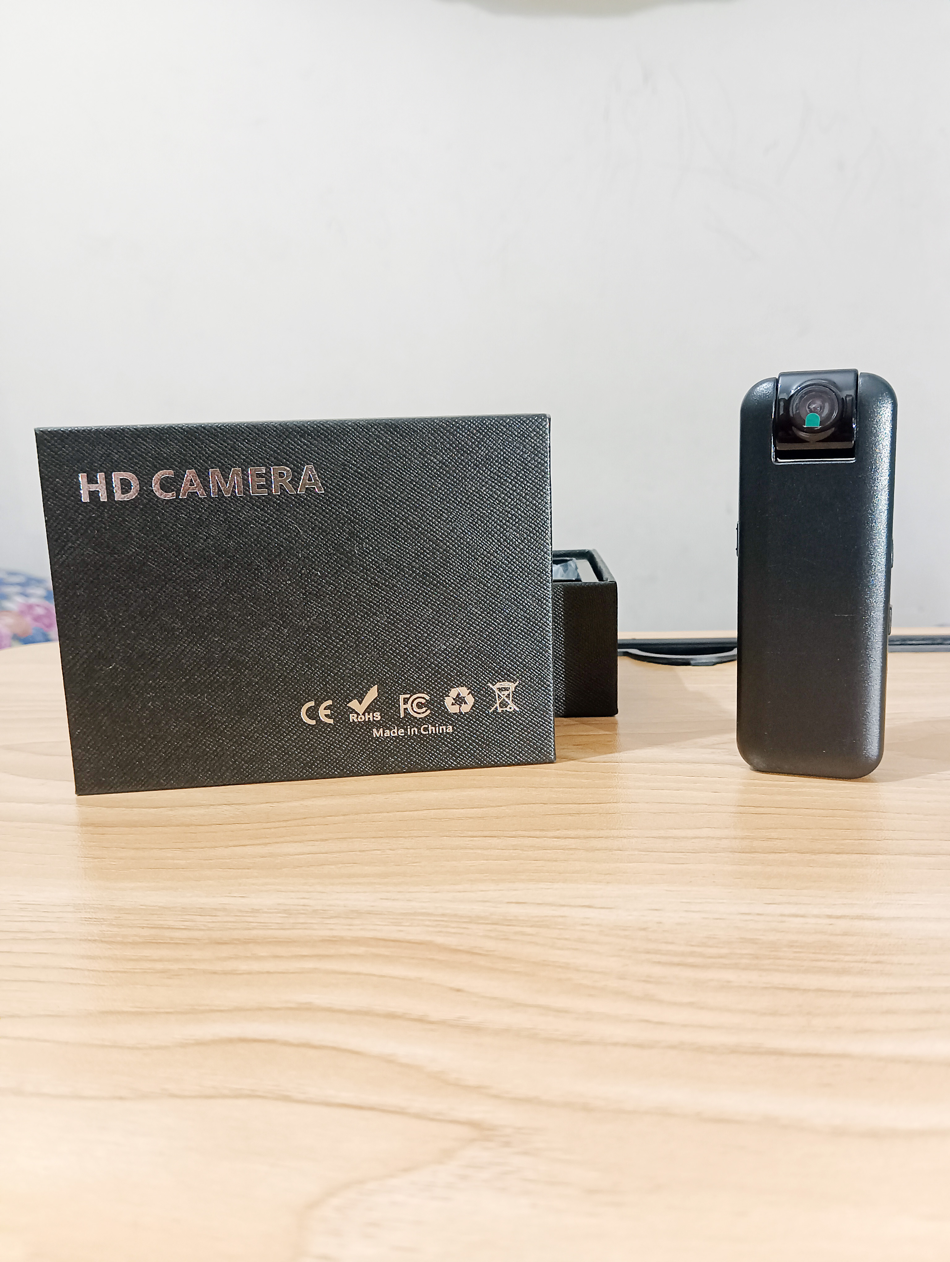 S11 4G Full HD Portable Body Camera Live View