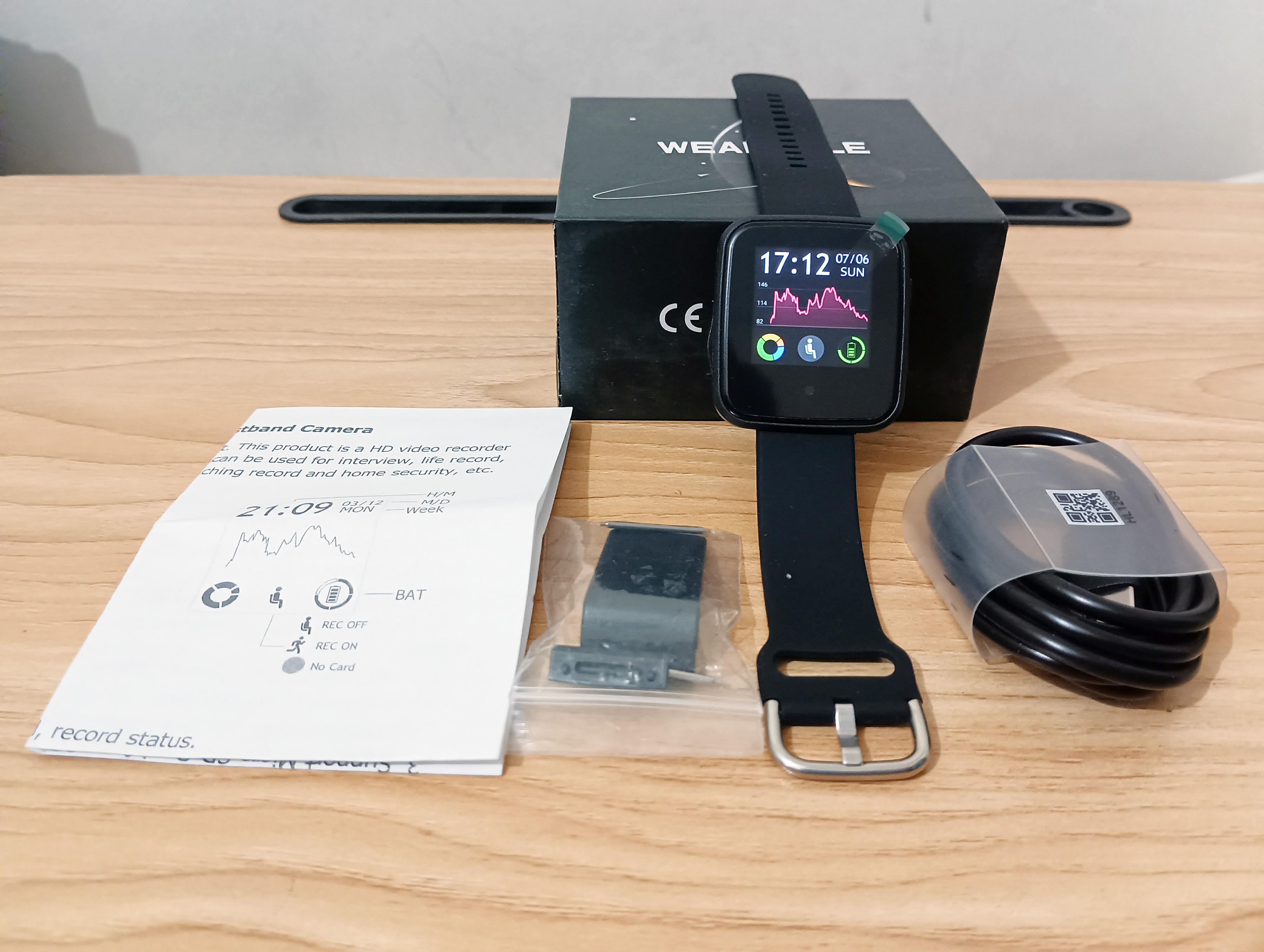 SM004 Full HD Smart Watch Hidden Camera